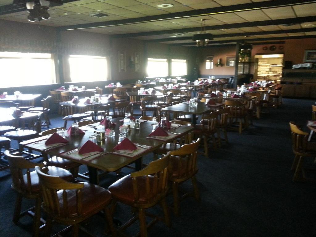 Old Towne Motel Westby ภายนอก รูปภาพ